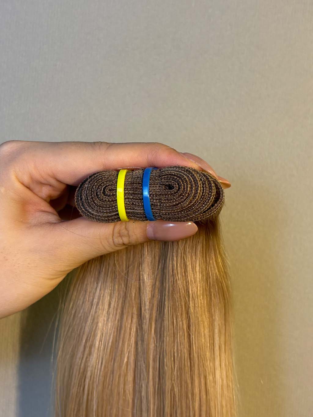 Color #B7:60A Top Raw A+ Pro highlight straight human hair bundle product photo 1