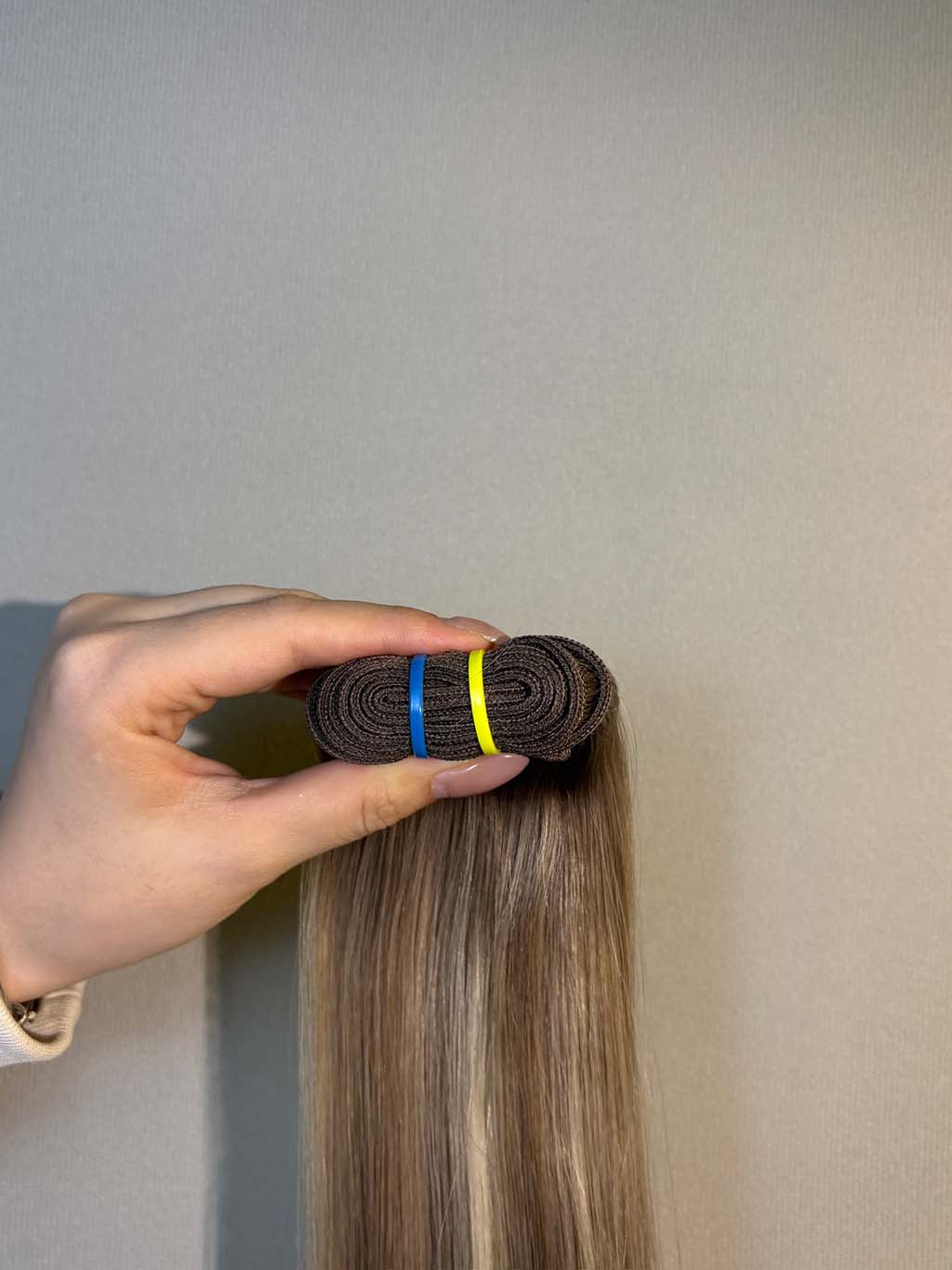 Color #BH4:ICE Top Raw A+ Pro highlight straight human hair bundle product photo 1