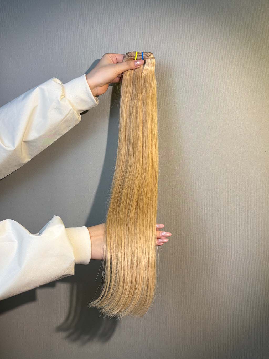 Color #9.1 straight human hair bundle in A+ Pro quality