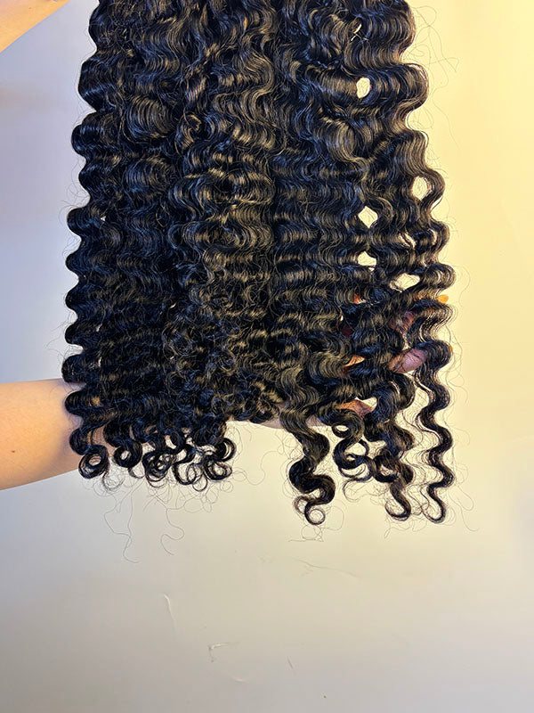 Ucharming Hair Top Raw A+ Pro Hair Bundle Cheveux raides Body Water Loose Deep Wave Bouclés Crépus Vente en gros 