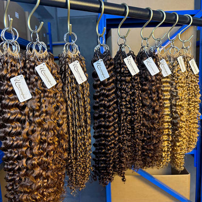 Colored crochet raw hair texture and color overview