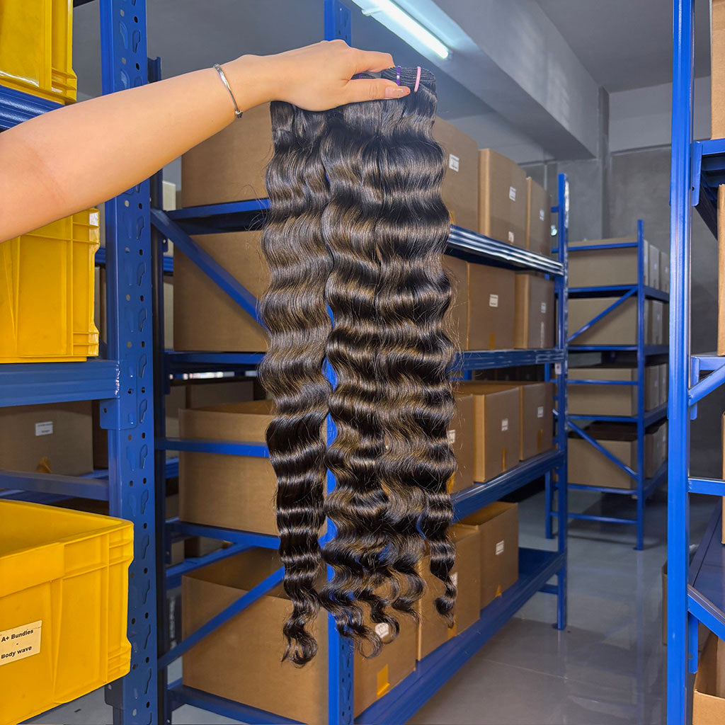 Raw  Indian  Wave Human Hair Bundles – Super Double Drawn | Natural Black & Blonde | Wholesale for Black Women Hairdressers