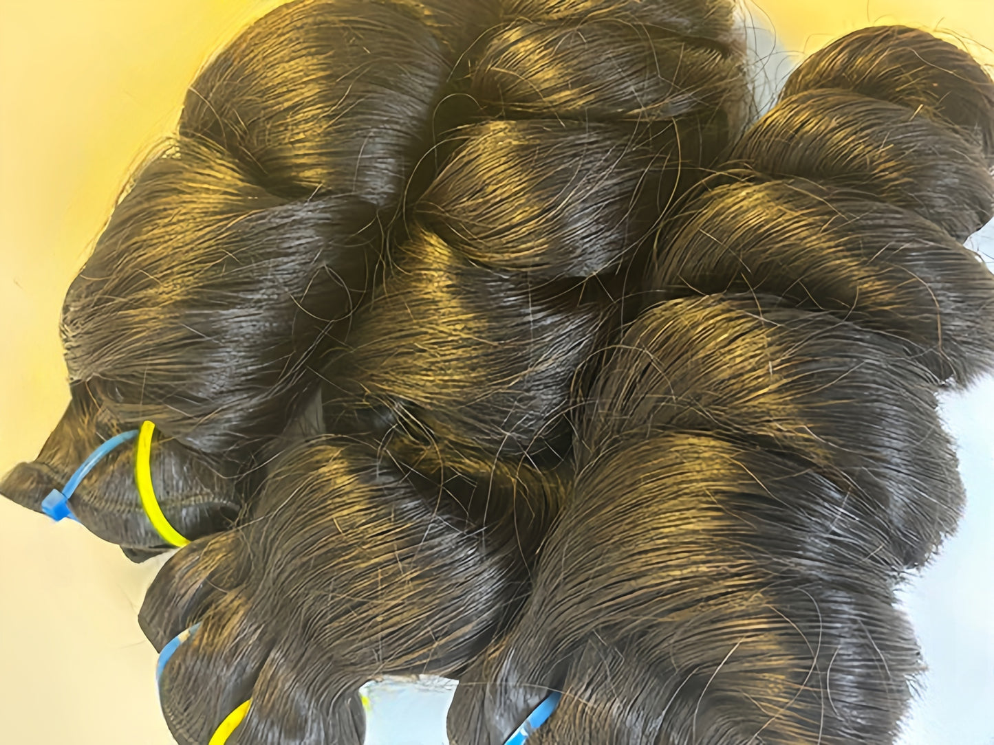 Raw Loose Wave Human Hair Bundles – Super Double Drawn | Natural Black & Blonde | Wholesale for Black Women Hairdressers
