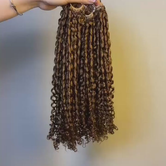 #30 Medium Auburn Pixie Curly crochet raw hair — product video