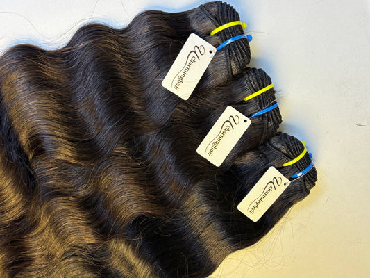 Vietnamese and Indian Loose Deep Wave Raw Hair Bundles – weft and texture view